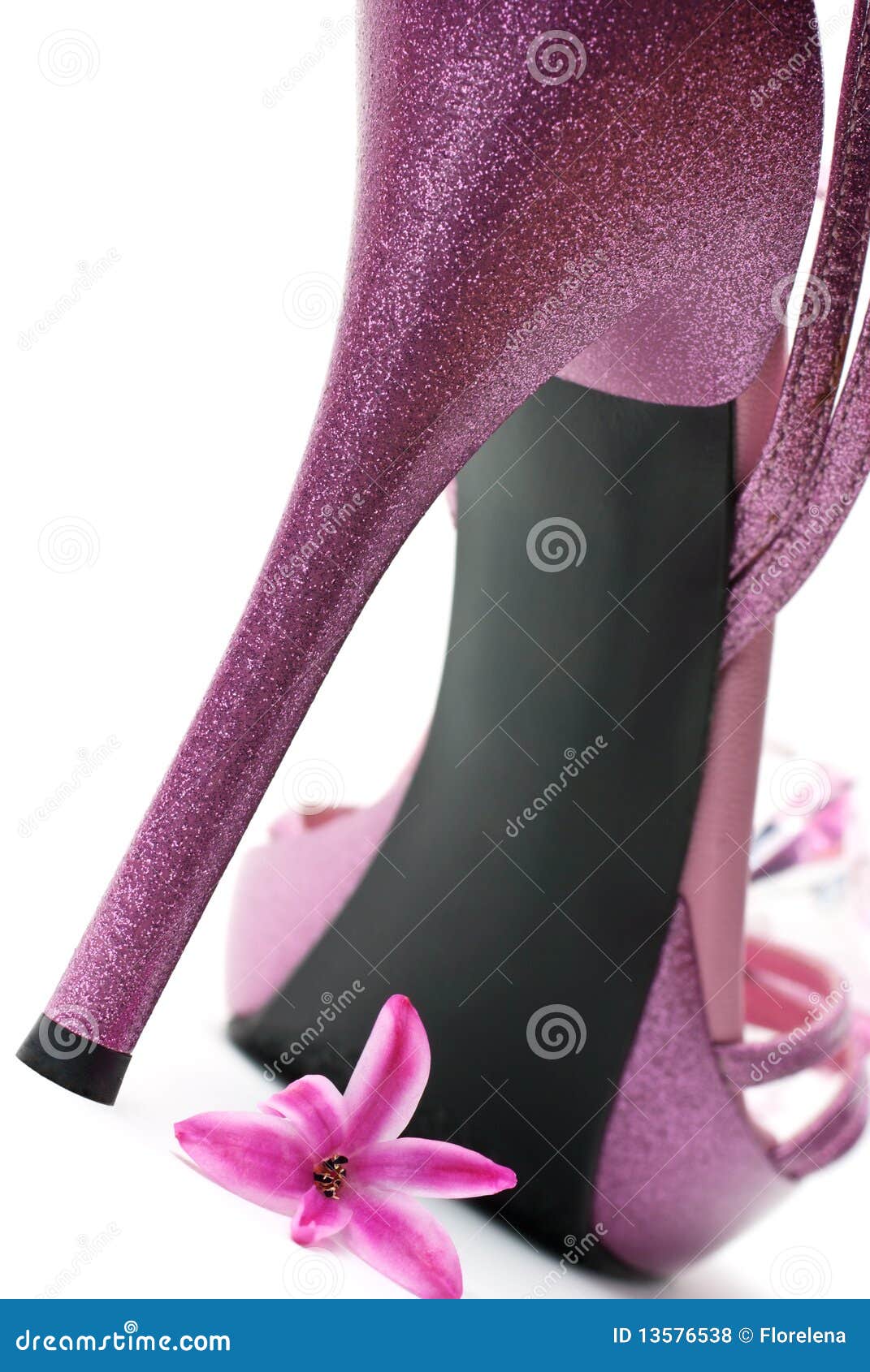 chaussures talon rose pale