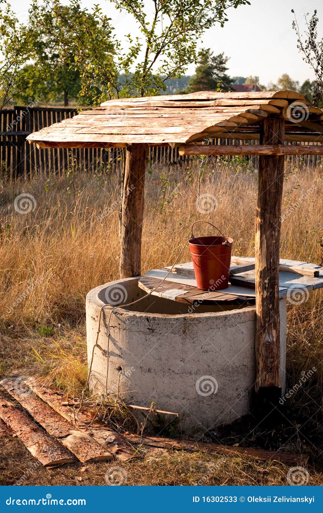 Cheap well stock image. Image of traditional, nature 16302533