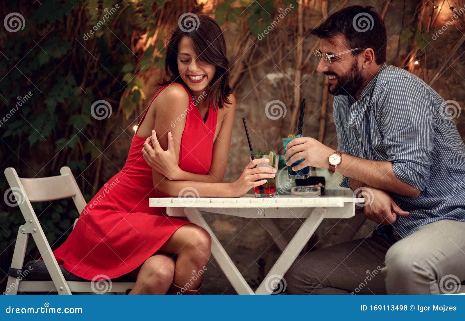our moments couples our moments couples