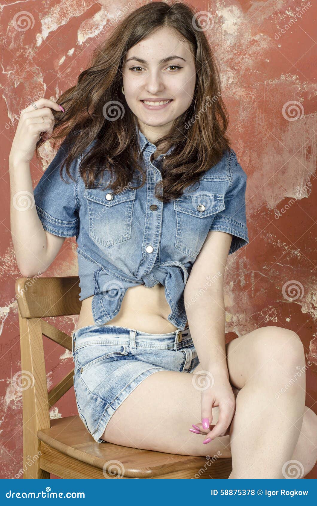 Lima Barber this Cheerful Young Teen Girl in Denim Shorts Stock Photo - Image of families,  excitement: 58875378