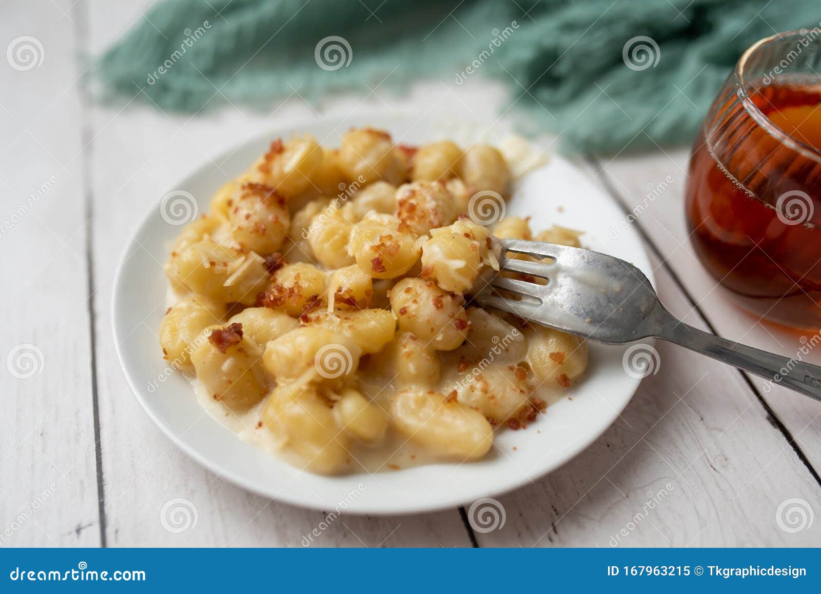Cheese Gnocchi with Cheese Sauce and Bacon Bits Stock Image Image of healthy, herbs 167963215