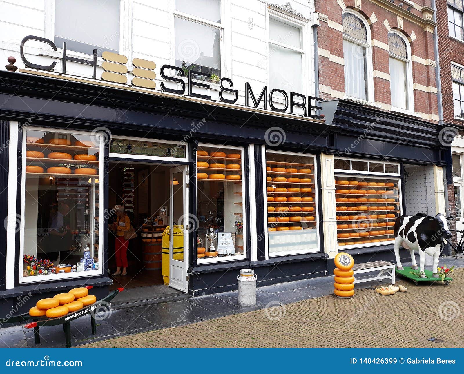 and Shop, Dutch Cheese Shop Delft, Netherlands. Editorial Stock Image - Image of food, delfts: 140426399