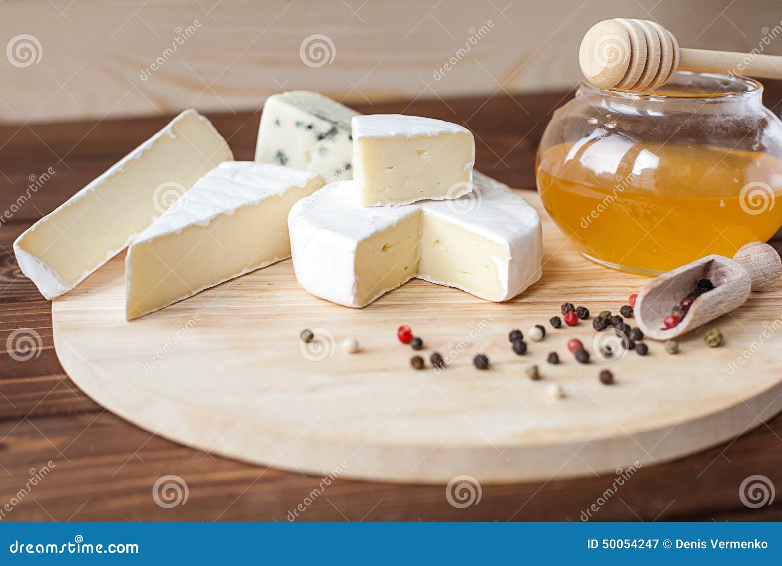 cheese plate with brie, camembert, roquefort