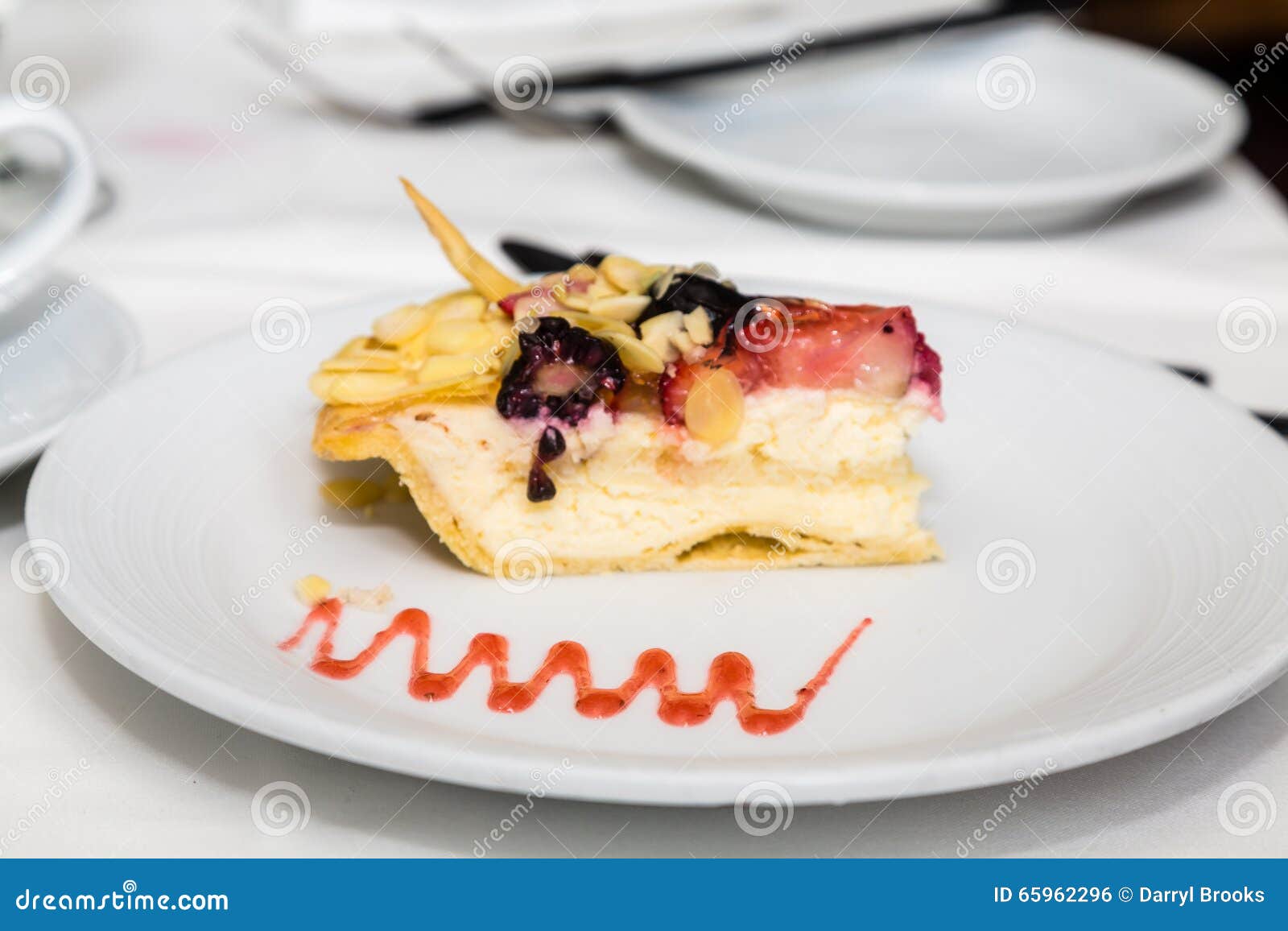 Cheesecake with Fruit Topping Stock Photo - Image of cream, delicious ...
