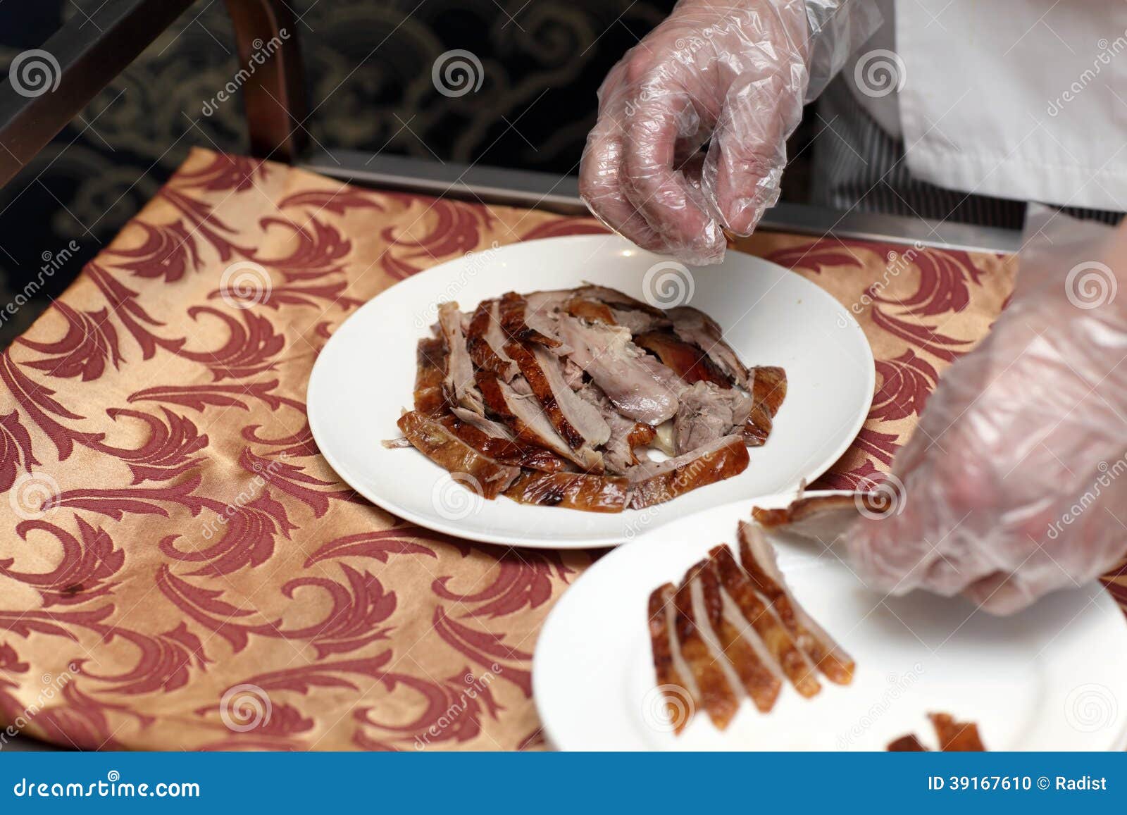 Chef serves peking duck stock photo. Image of lunch, lifestyles 39167610