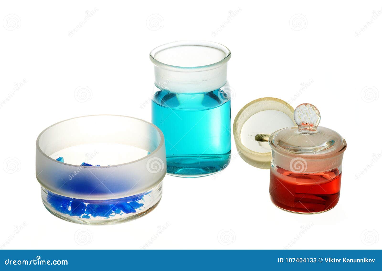 https://thumbs.dreamstime.com/z/chemical-glassware-weighing-bottles-chemicals-chemical-glassware-weighing-bottles-chemicals-white-background-107404133.jpg