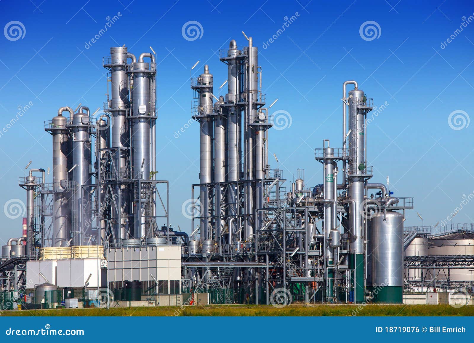 chemical refinery
