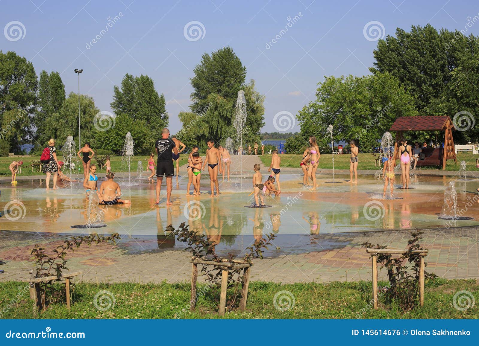 Baden kinder nackt 11 schöne