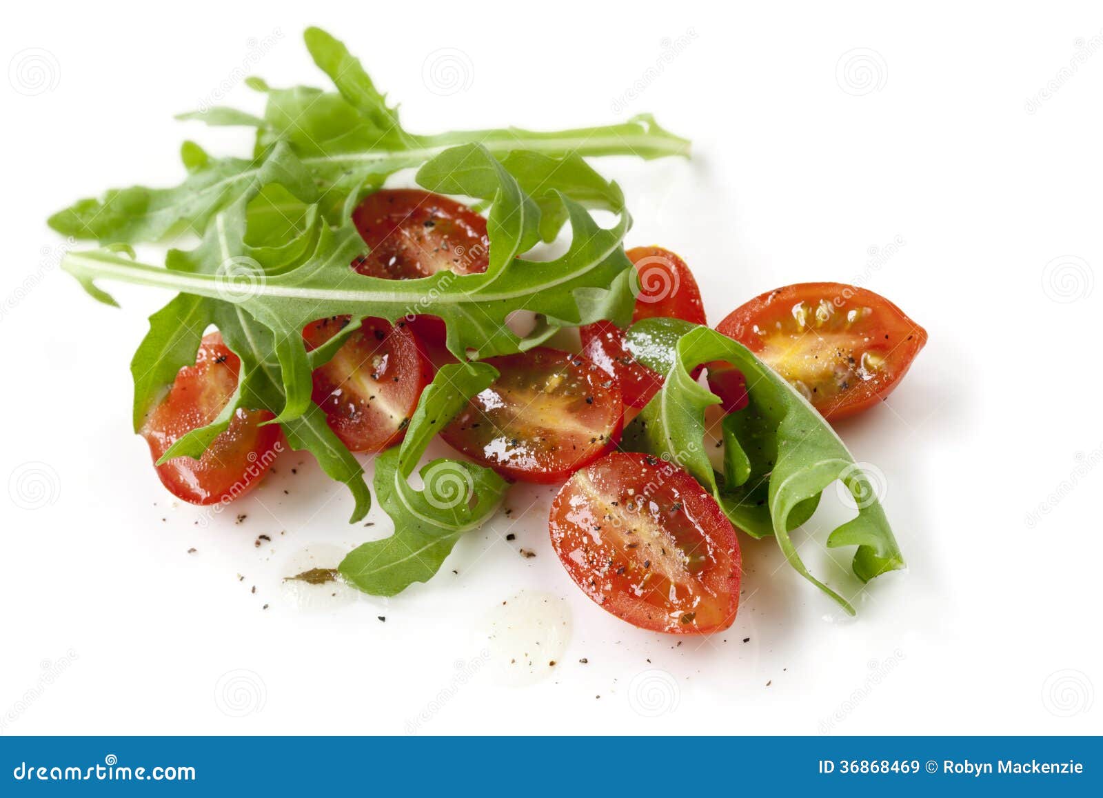 cherry tomatoes and arugula 