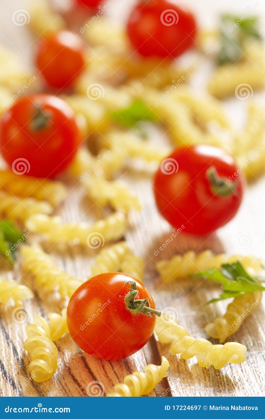 Cherry tomatoes and pasta stock image. Image of healthy 17224697