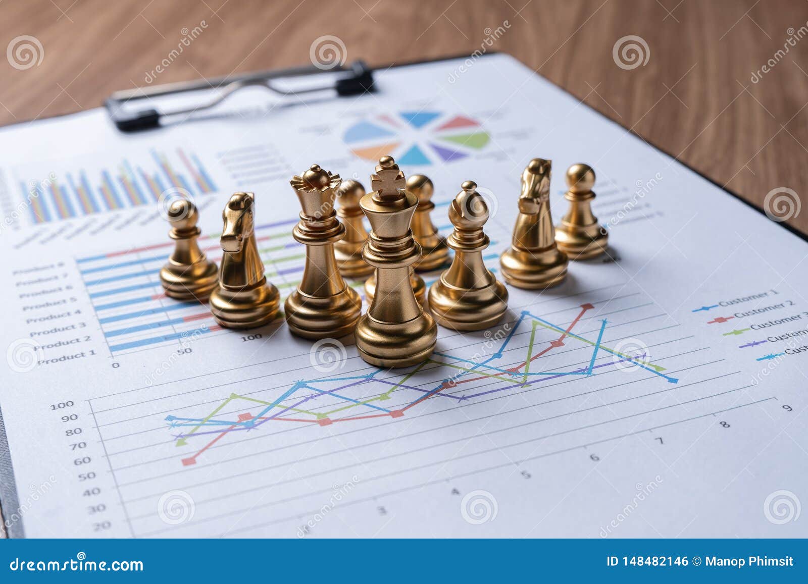 Finance Chess Stock Photos - 23,276 Images