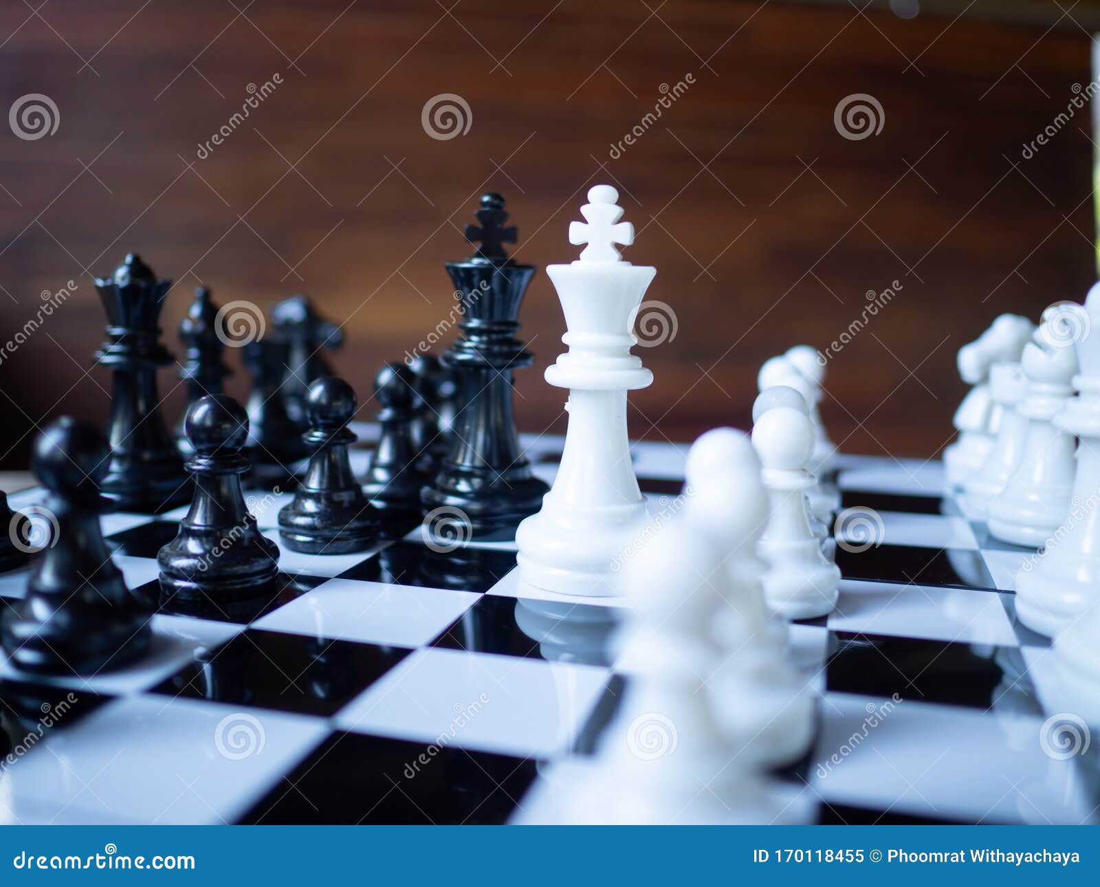 Chess Game To Demonstrate The Business Strategy The Competition In The World Market To Find Out The Best Solution To Get To The Stock Image Image Of Play Challenge