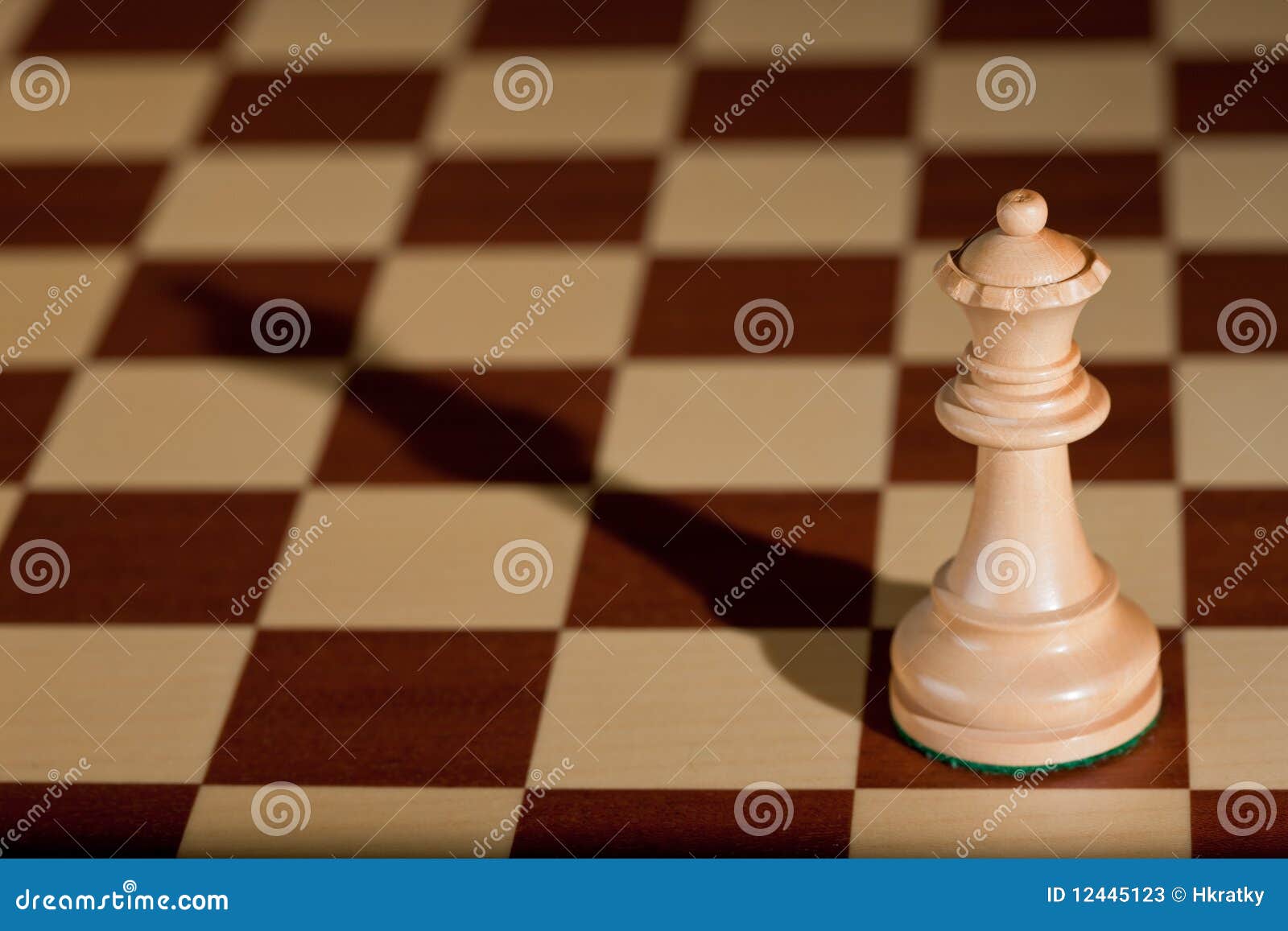 3.698 fotos de stock e banco de imagens de Queen Chess Piece