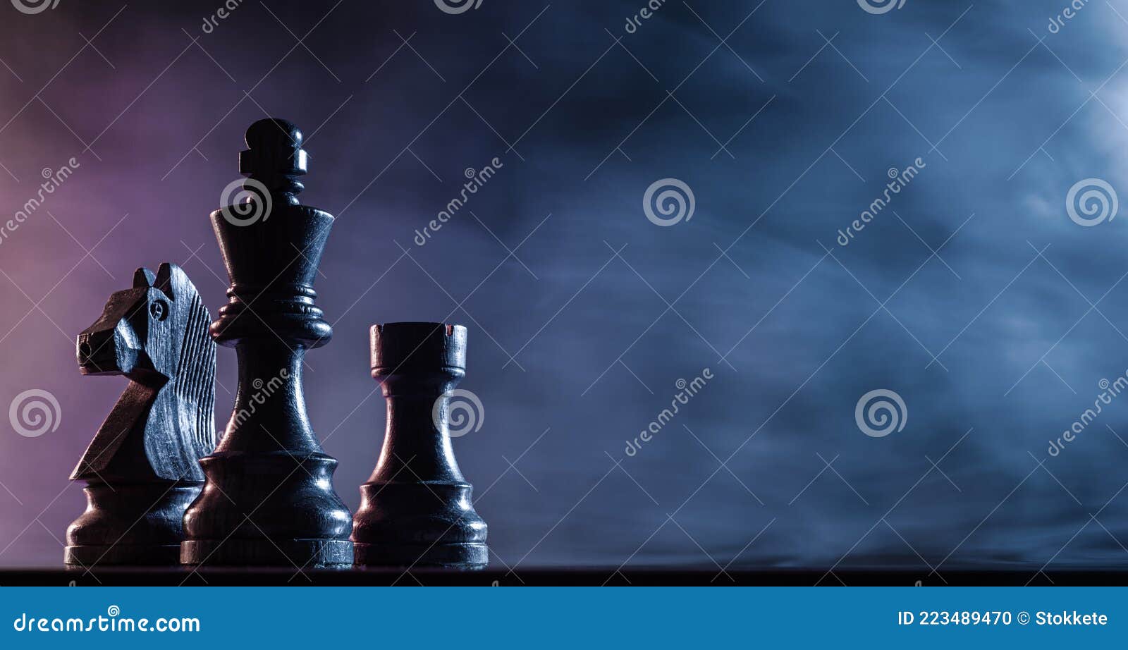 Green Chess Pieces On A Dark Background, 3d Illustration Of Green Pawns  Choosing The Best Way Forward Instead Of The Worst One, Right Path Concept,  Hd Photography Photo Background Image And Wallpaper