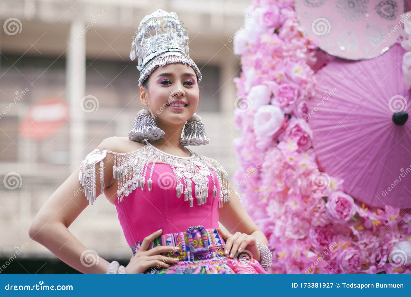 Chiang Mai Thailand February 08 2020 Traditionally Dressed Woman 