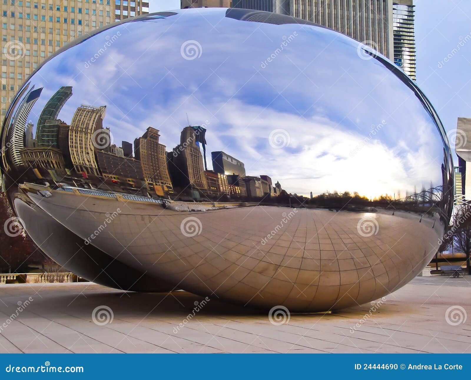 Chicago Bean editorial image. Image of gate, chicago 24444690