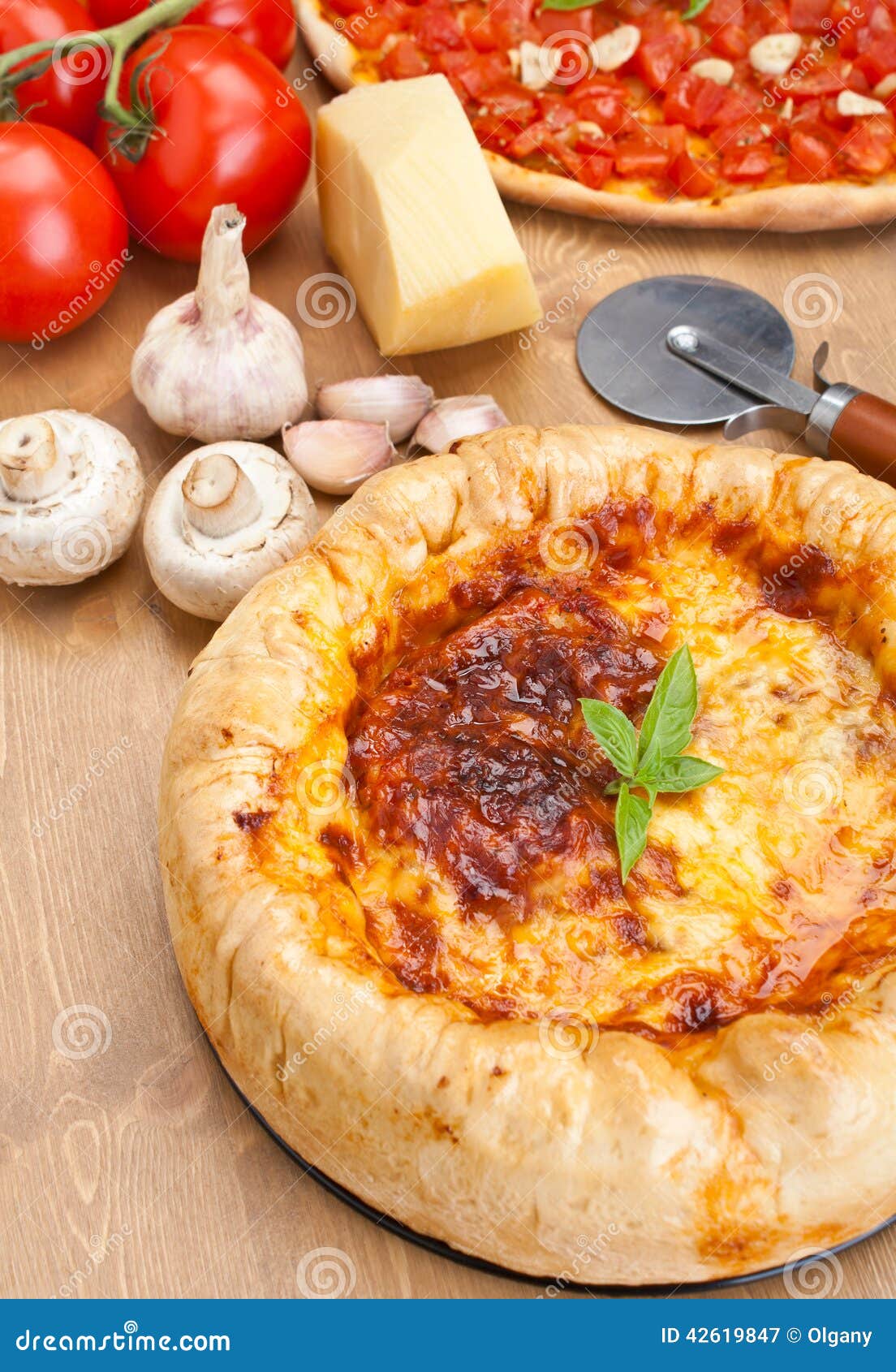 Chicago Deep Dish Stuffed Pizza Stock Image Image of back, dish 42619847