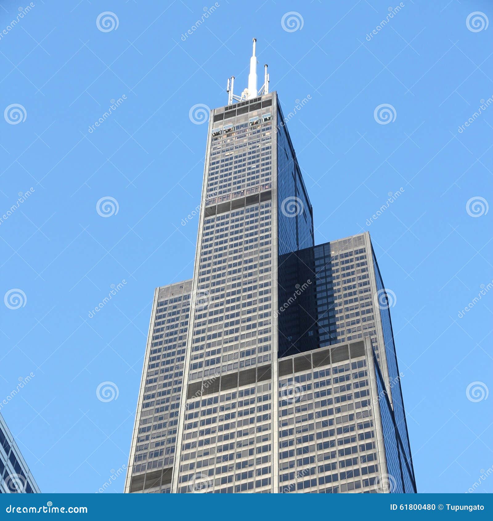 Chicago gränsmärke. CHICAGO FÖRENTA STATERNA - JUNI 27, 2013: Willis Tower (förr Sears Tower) i Chicago Den är 442m som är högväxta och, som av 2013 är den 2nd mest högväxta byggnaden i USA