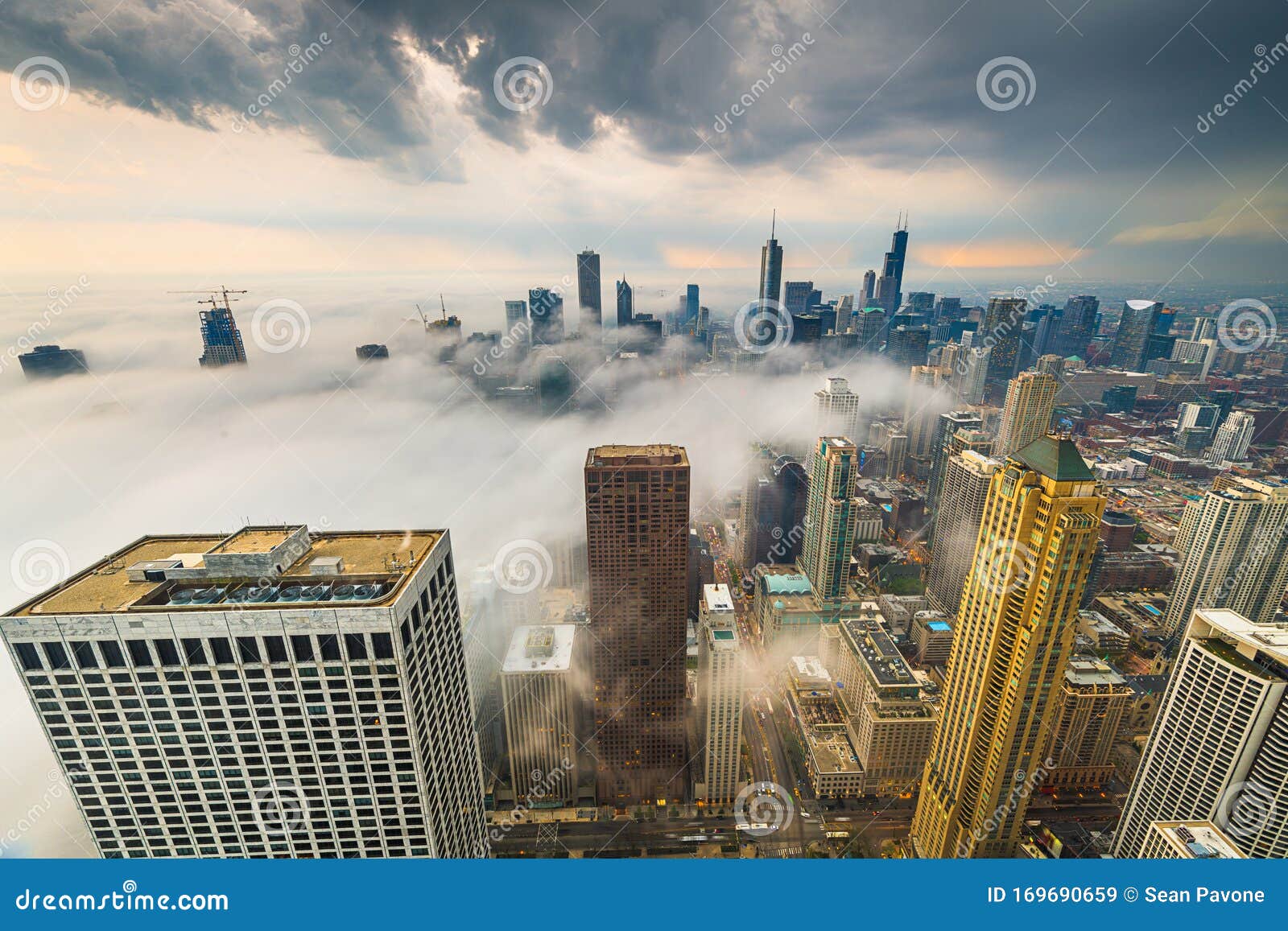 chicago, il, usa misty skyline