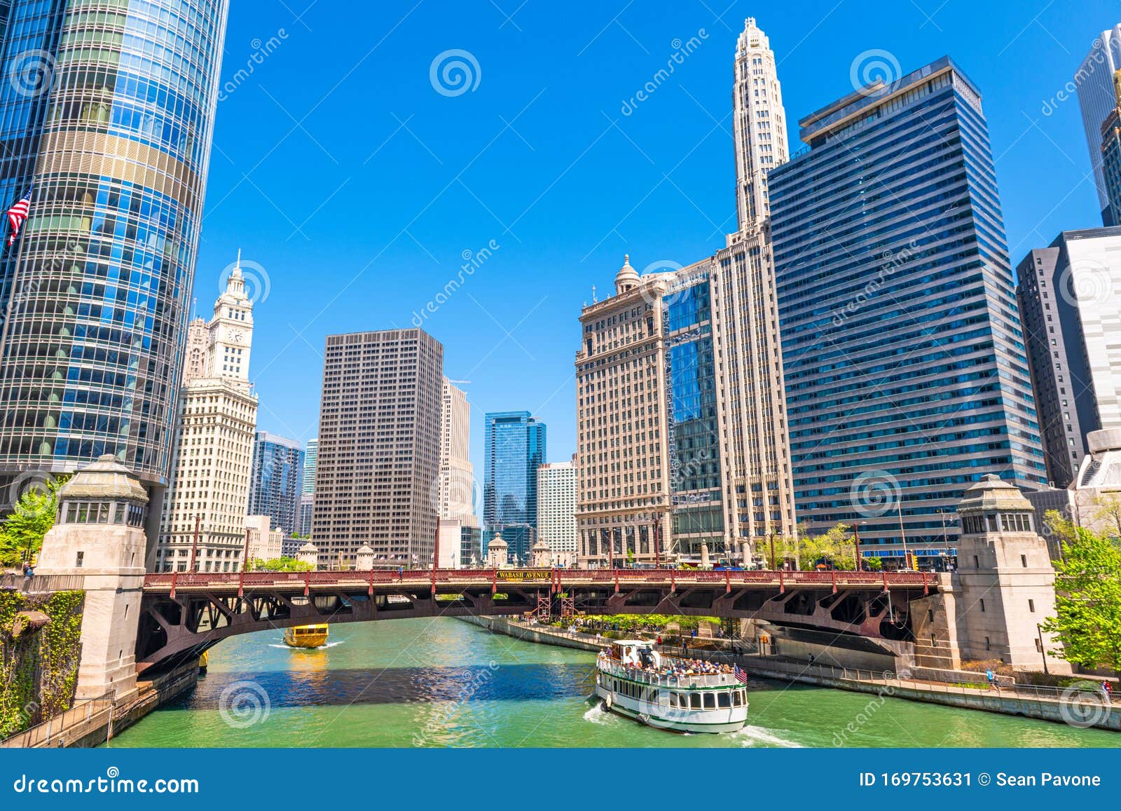 chicago, illinois, usa sightseeing river cruises