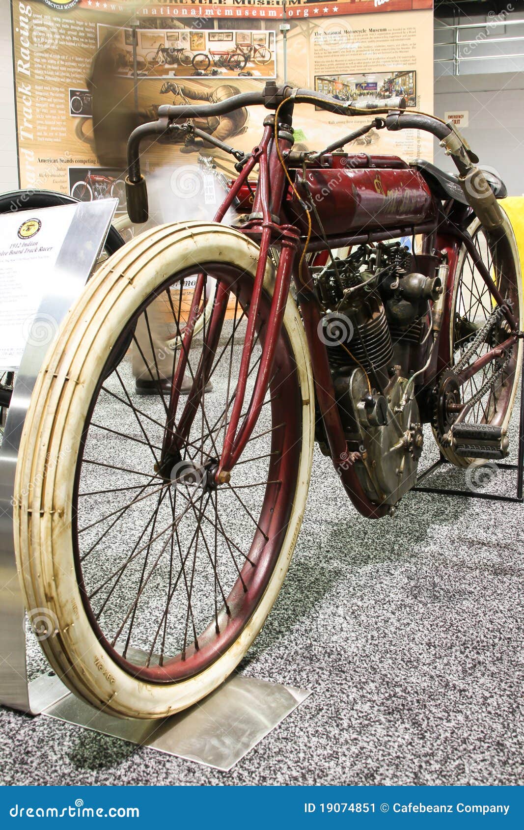 Chicago Motorcycle Show - Indian Editorial Photo - Image of danger