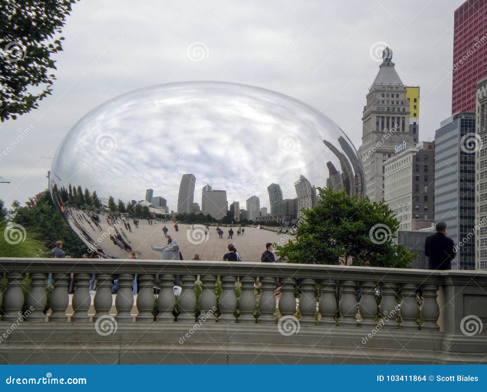 Chicago Bean at Park editorial stock image. Image of steel 103411864