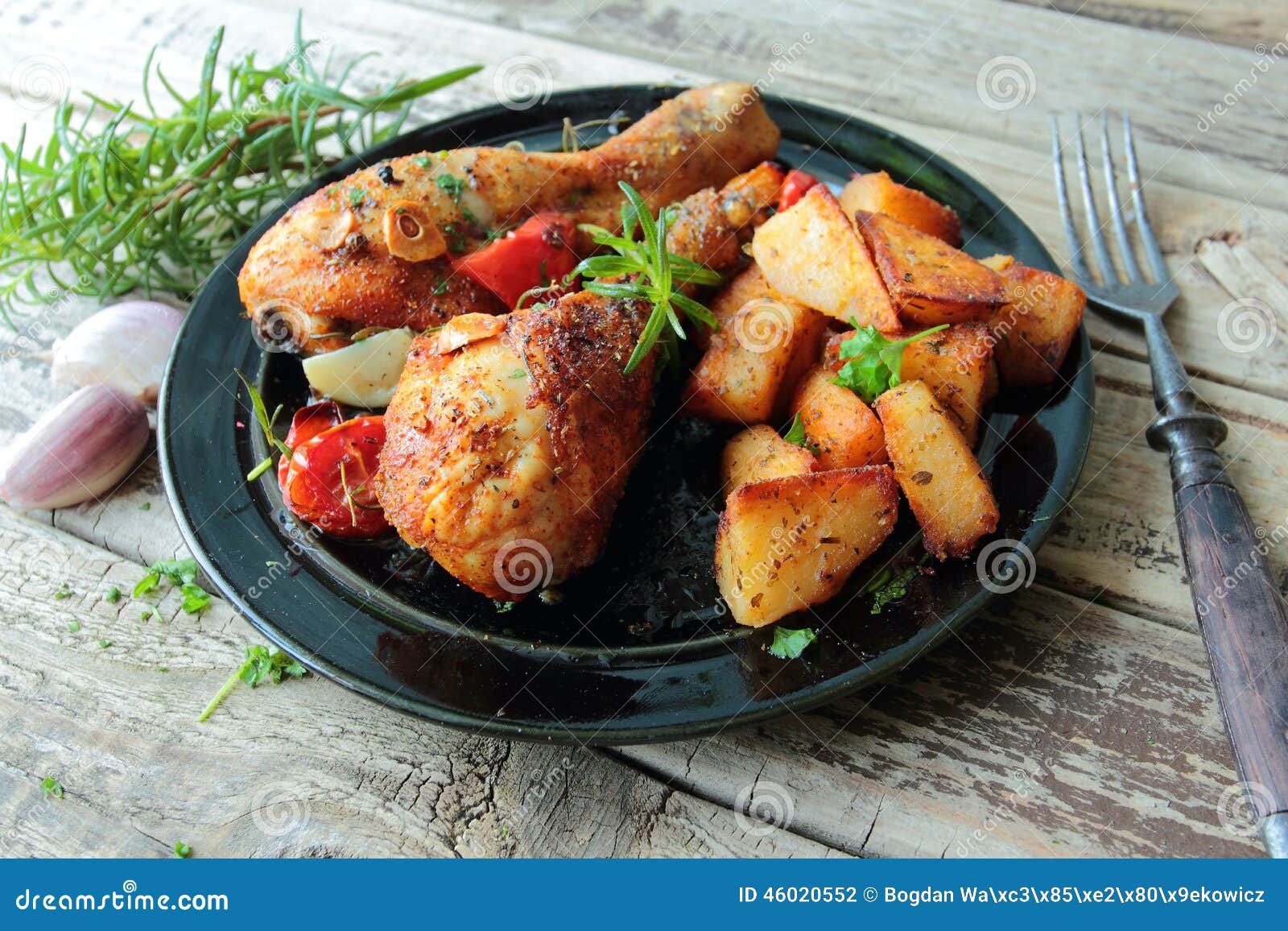 chicken lega with potatoes chips