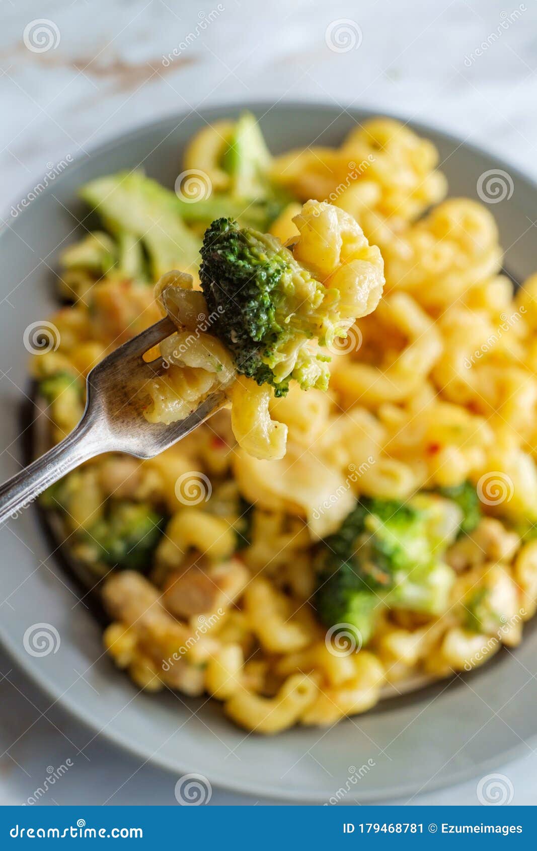 chicken mac n cheese