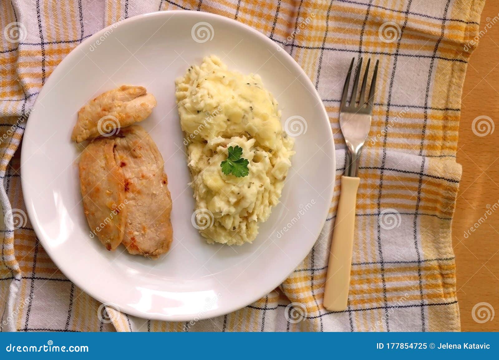 Chicken and Mashed Potatoes Stock Image Image of dining, beige 177854725
