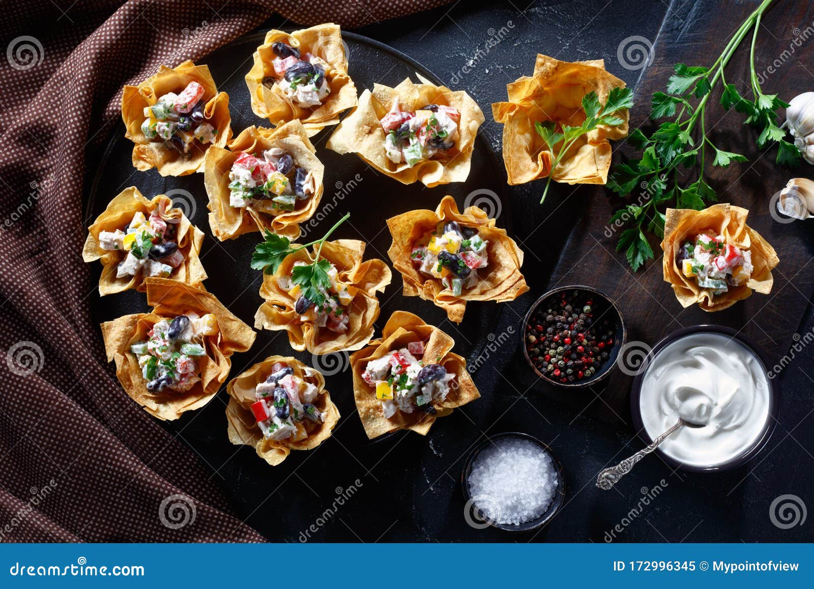 Chicken Red Bean Avocado Salad Wonton Cups Stock Image Image of dish