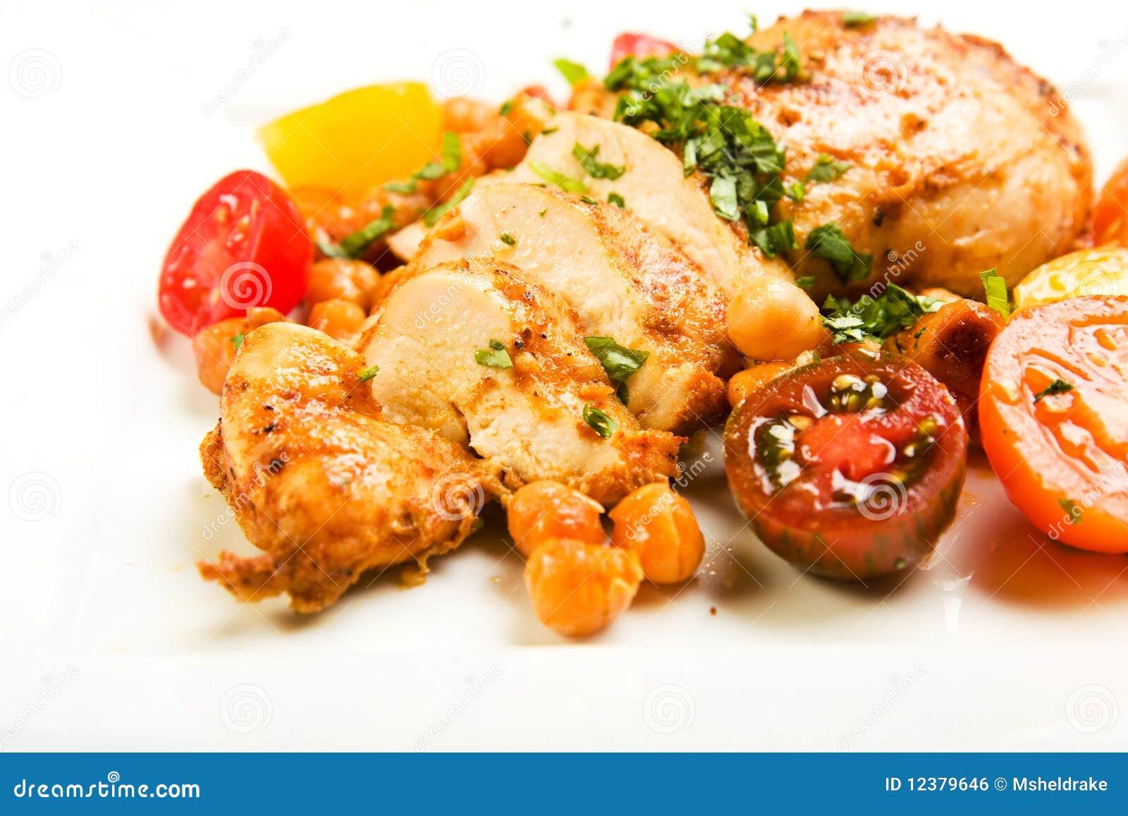 chicken with tomatoes and garbanzo beans