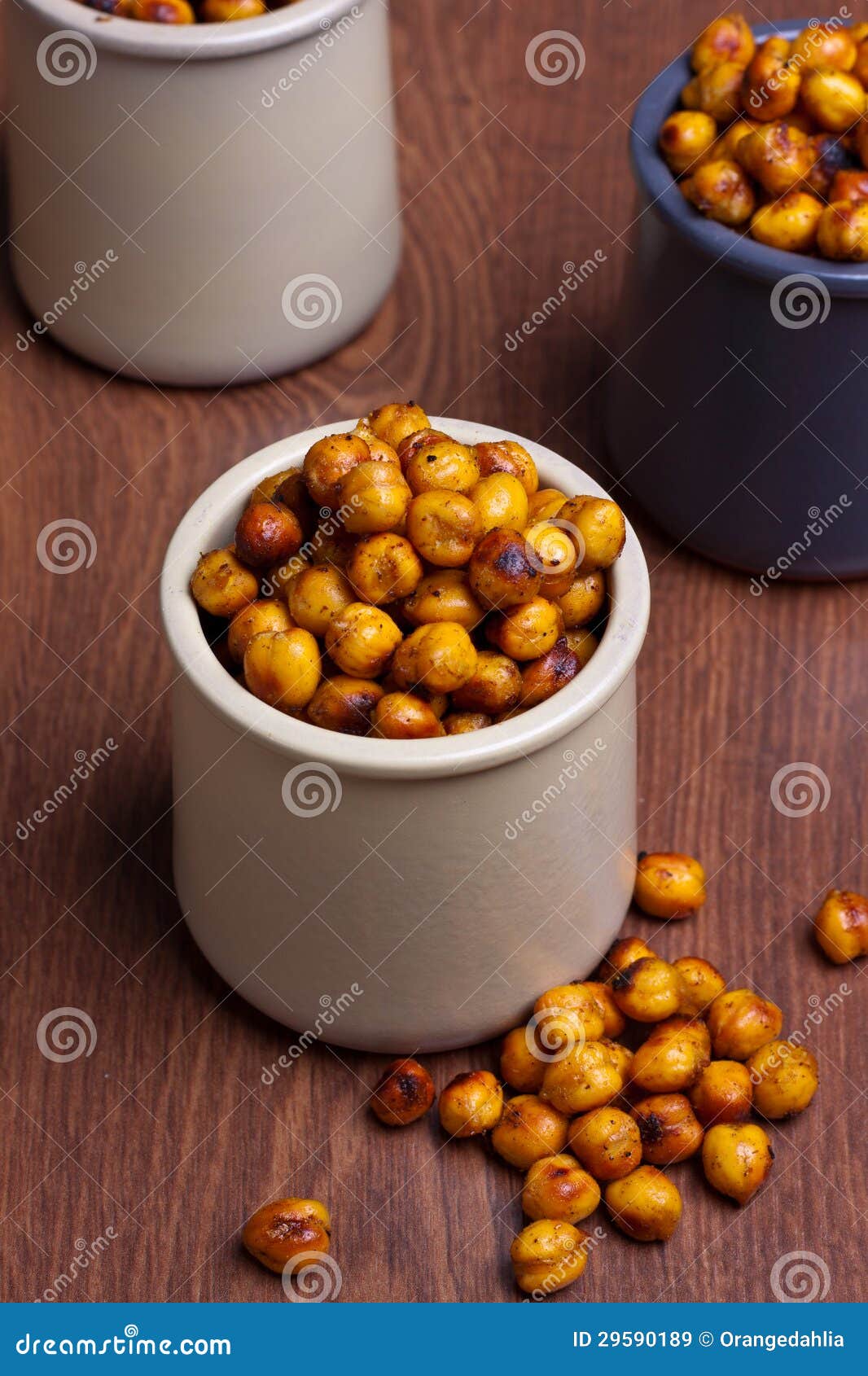 Chickpeas in jars stock image. Image of food, ceramic 29590189