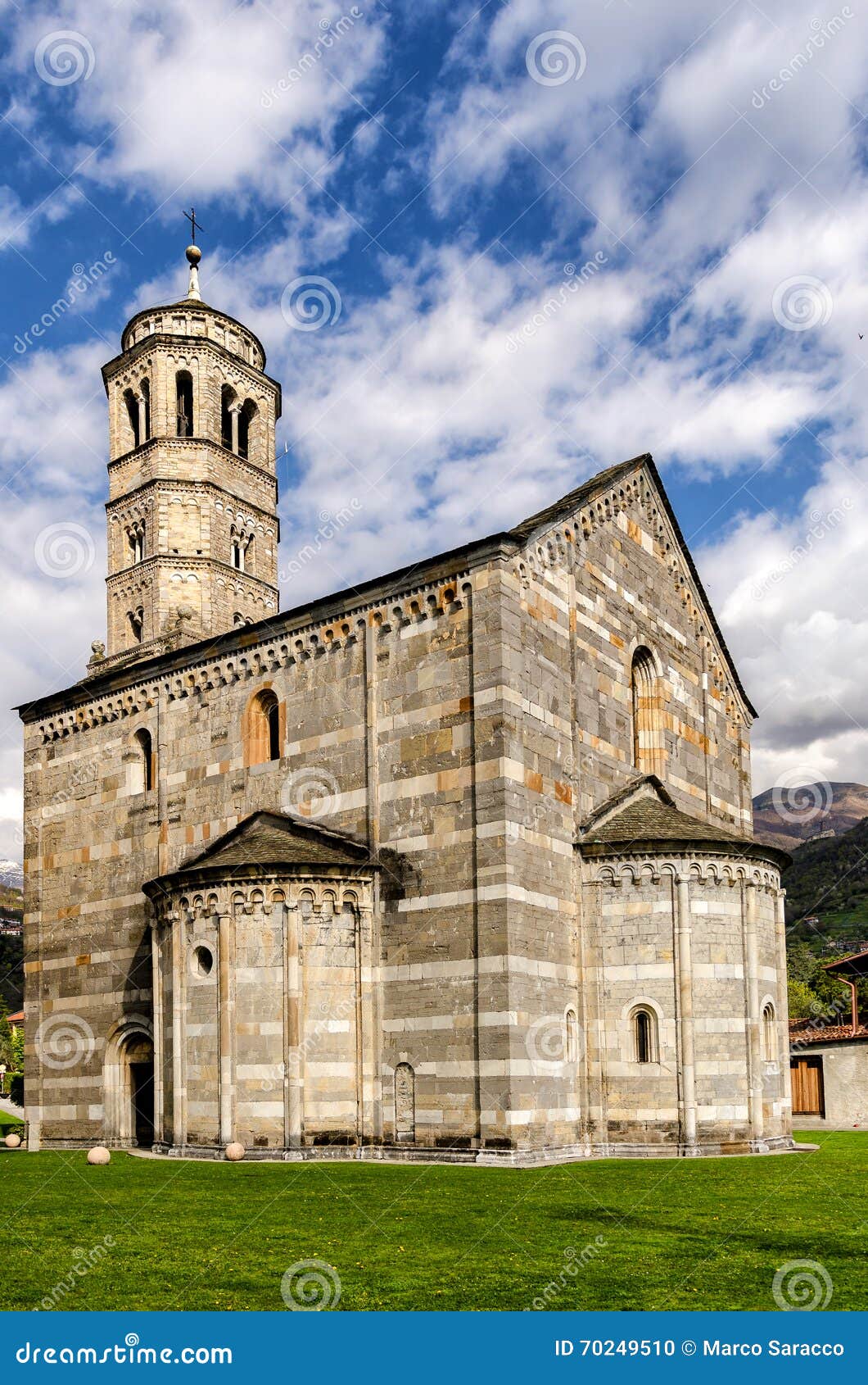 chiesa di santa maria del tiglio in gravedona