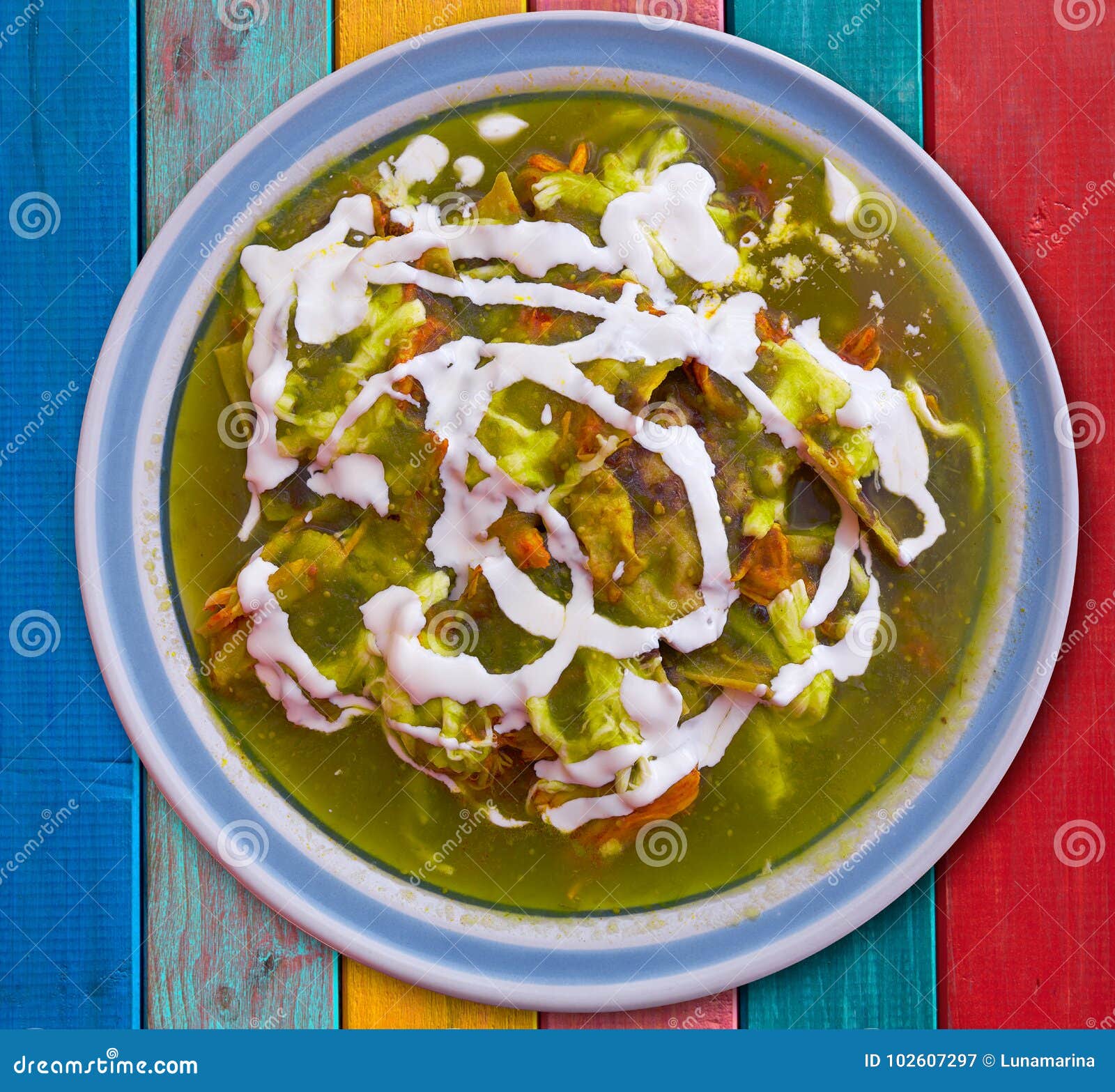 chilaquiles verdes green mexico recipe