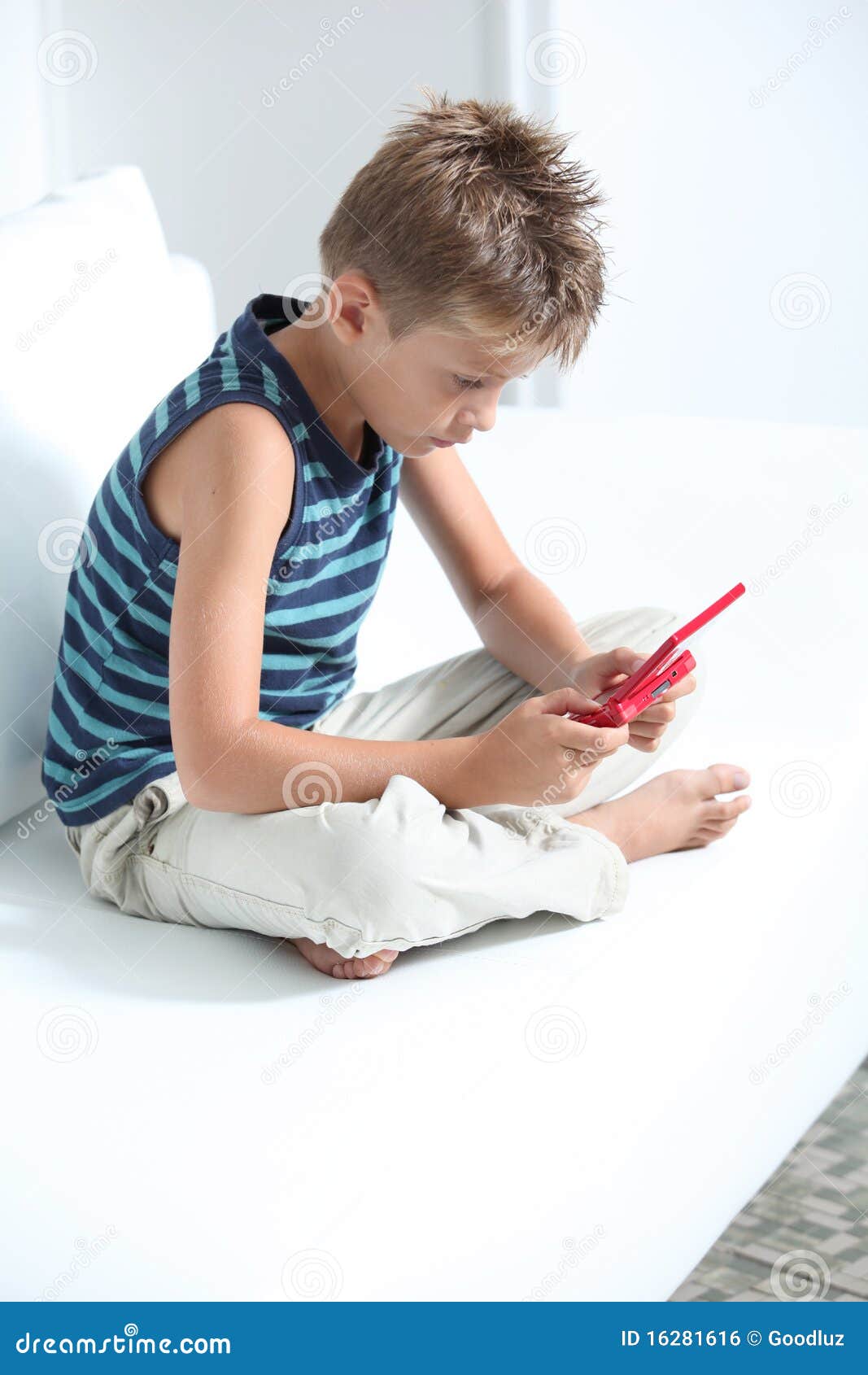 Child Addiction To Video Games Stock Photo Image of home, years 16281616