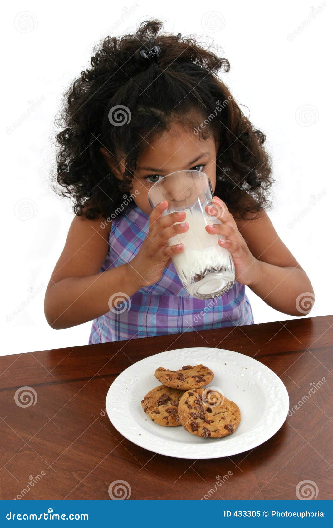 child girl milk cookies