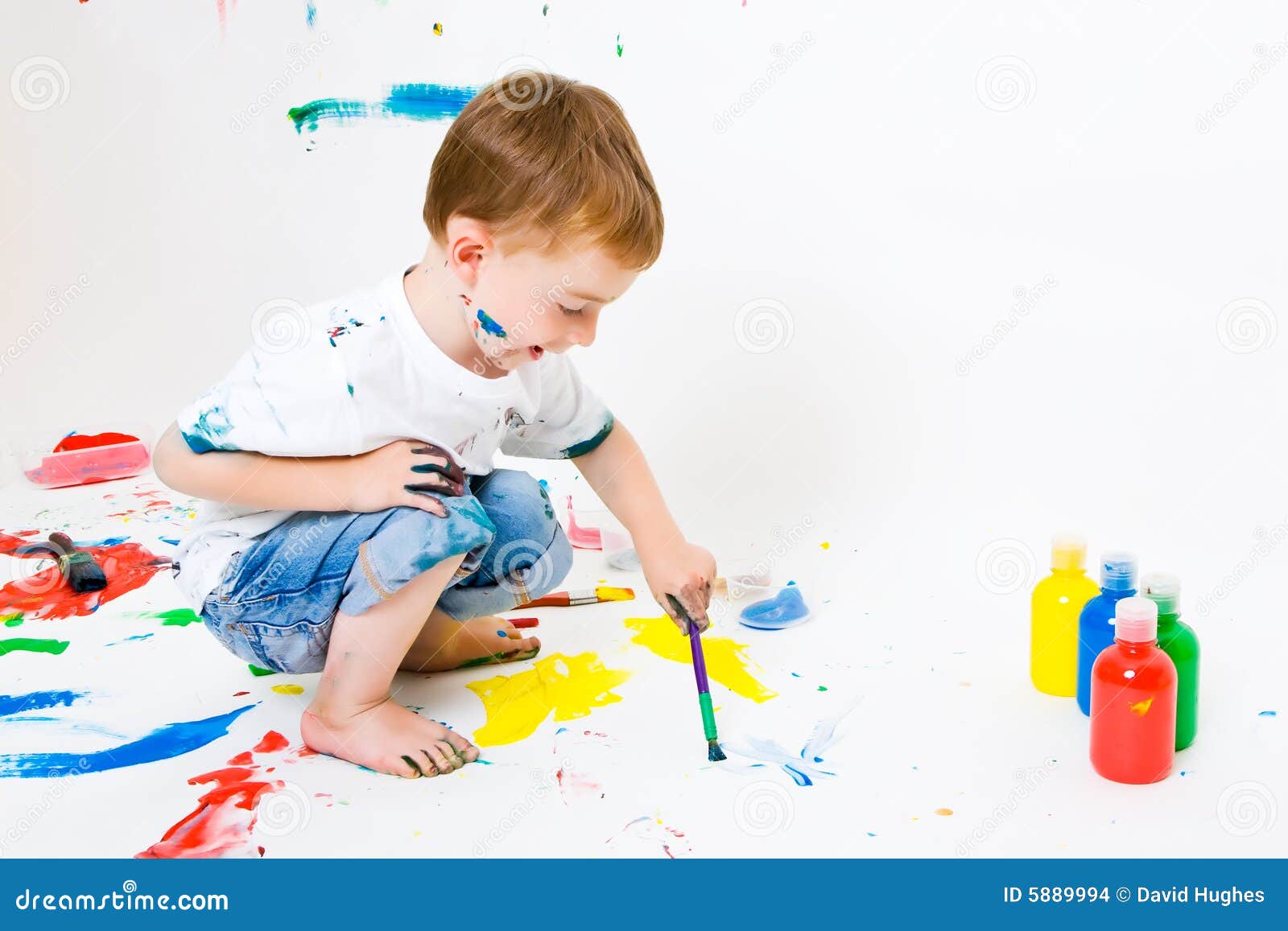 Child painting stock photo. Image of four, primary, activity 5889994