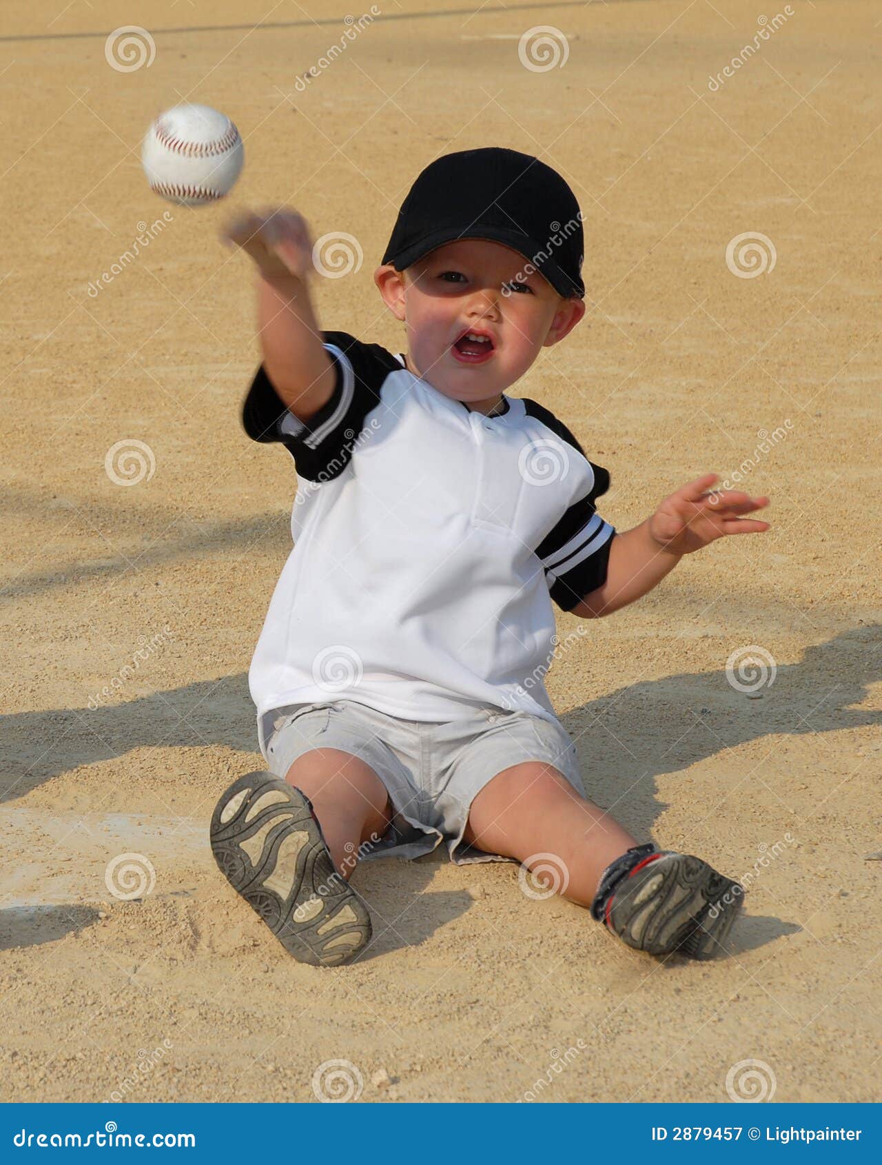 Child playing catch stock image. Image of sport, player 2879457