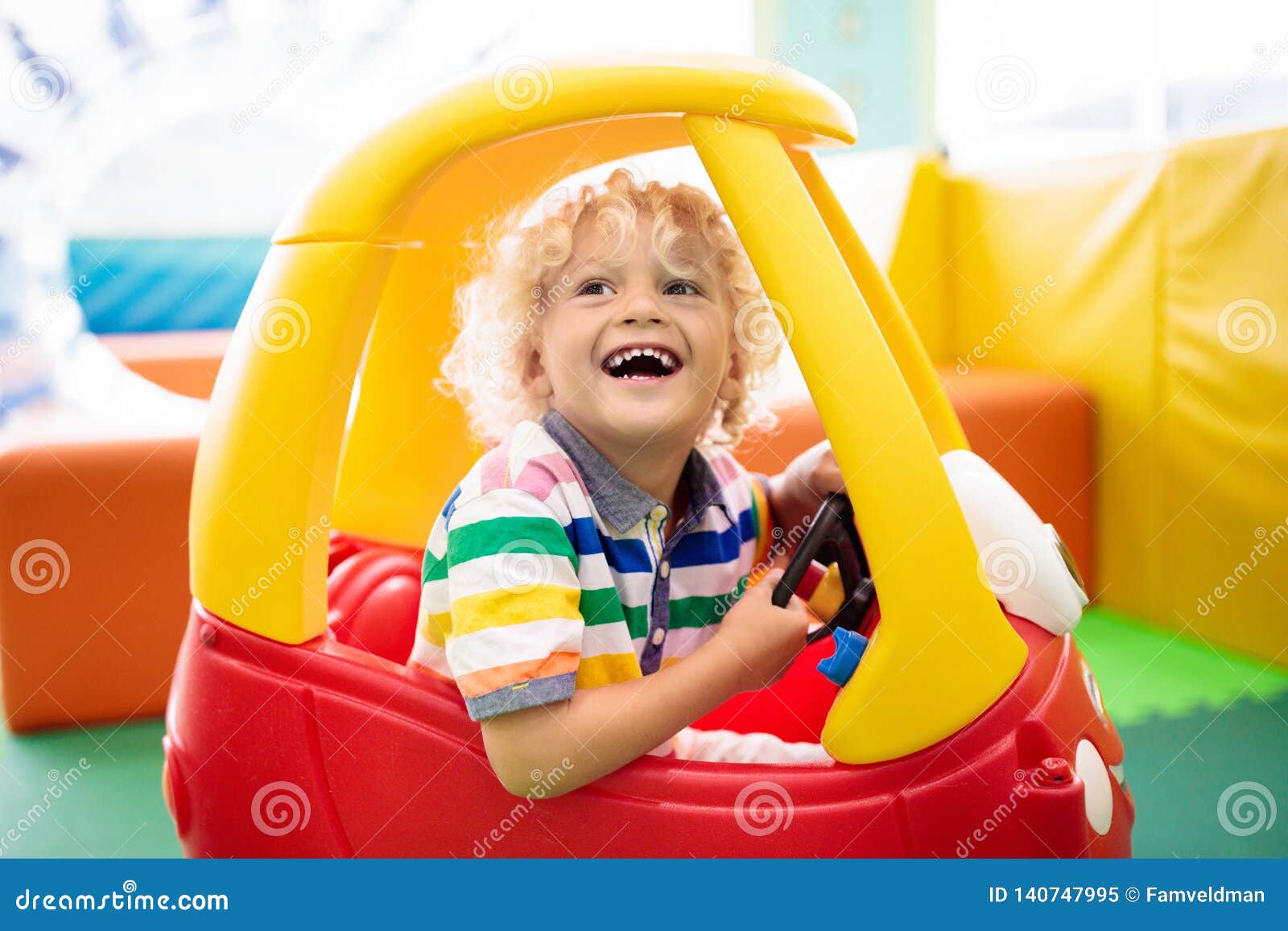 childs ride on toy bus