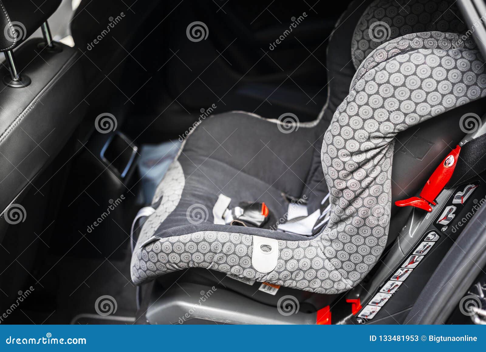 Child Safety Seat In The Back Of The Car Baby Car Seat For