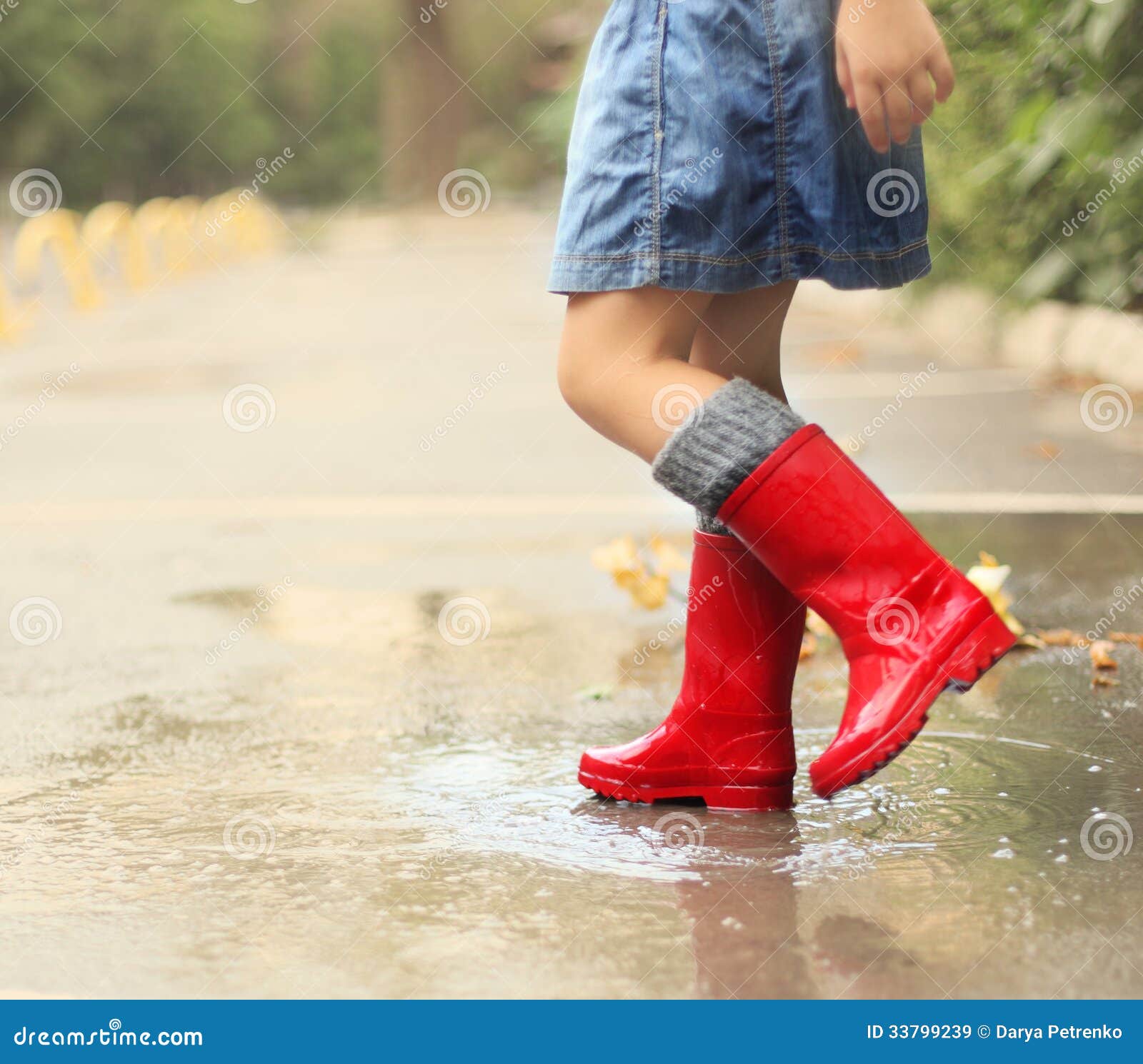 puddles rain boots