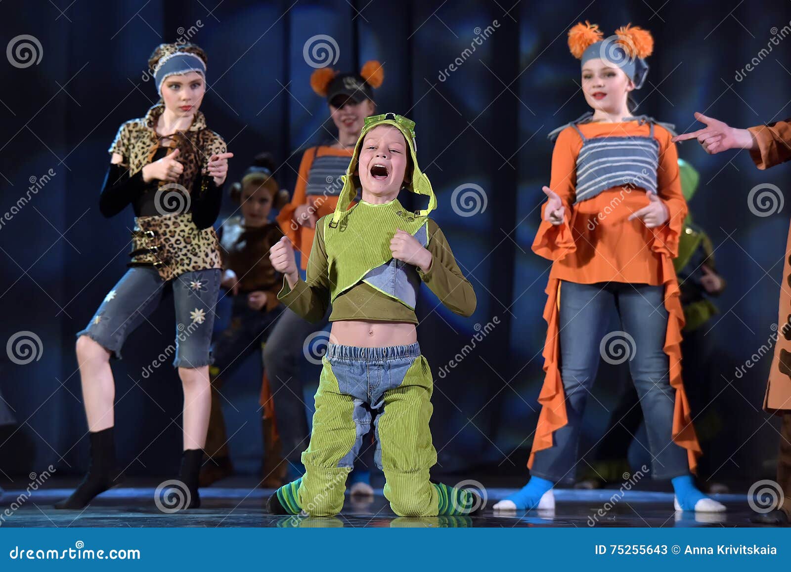 Children Dancing on the Stage in Animal Costumes Editorial Stock Photo -  Image of adorable, dramatics: 75255643