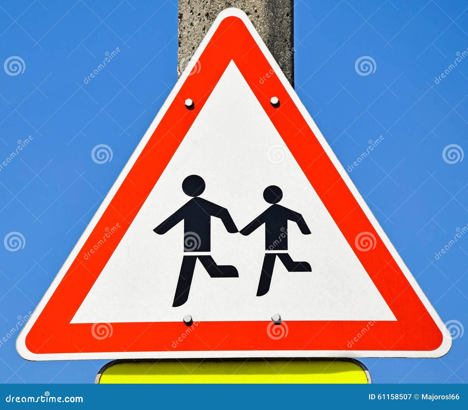 22+ Thousand Children Crossing Sign Royalty-Free Images, Stock