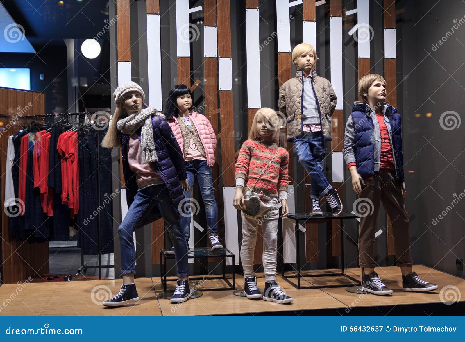 347 Child Mannequins Stock Photos - Free & Royalty-Free Stock Photos from  Dreamstime