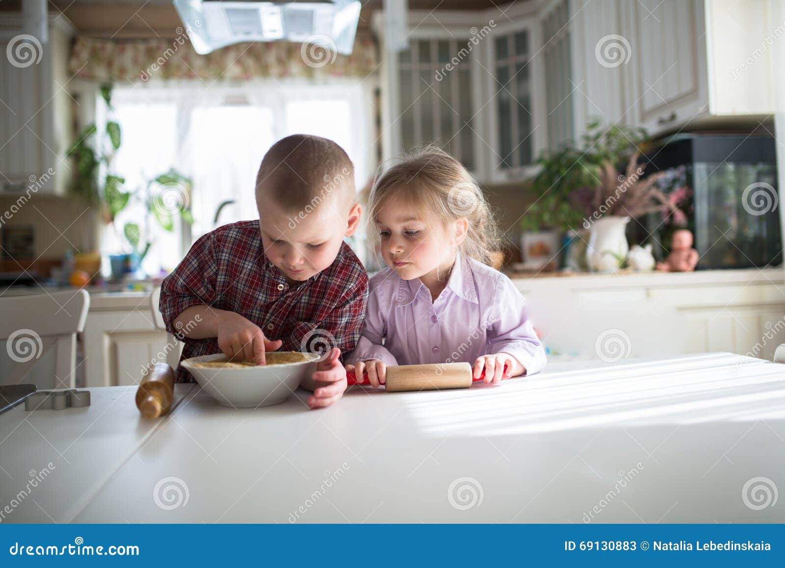 Funny young child making mess in kitchen hi-res stock photography and  images - Alamy