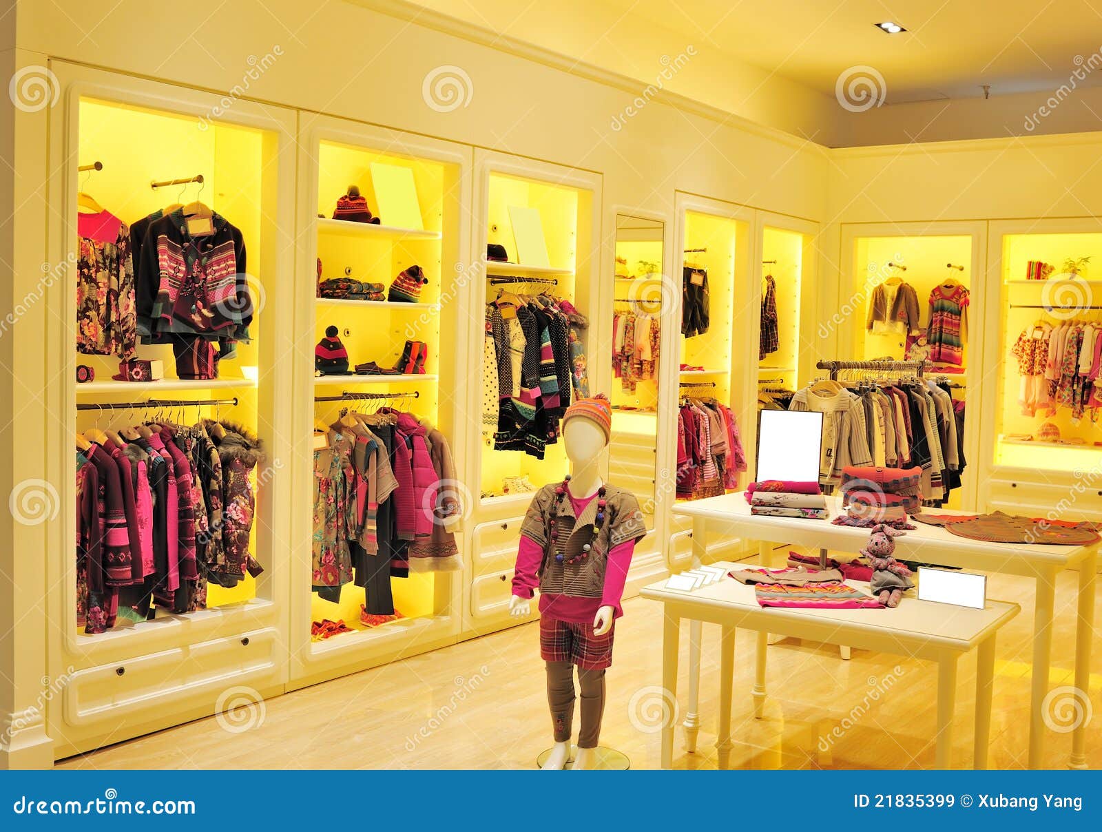 Children's Fashion Clothing Store Stock Image - Image: 21835399