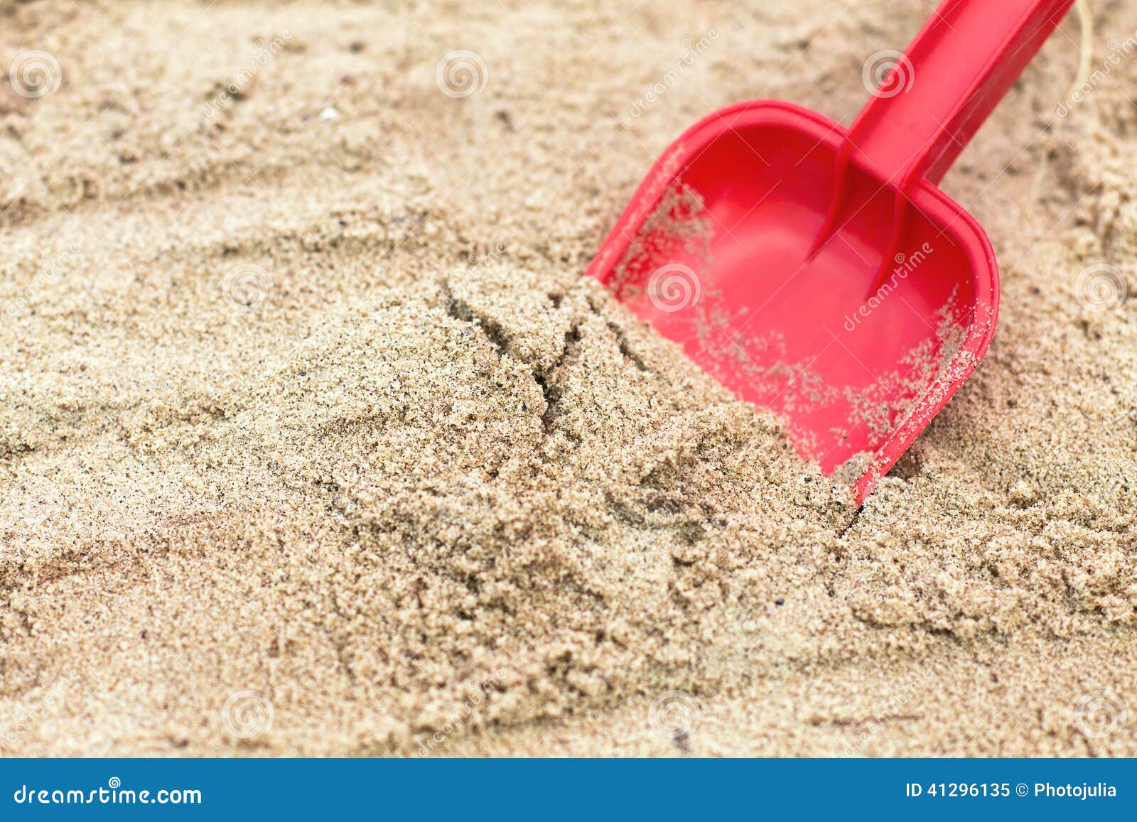 sandbox shovels