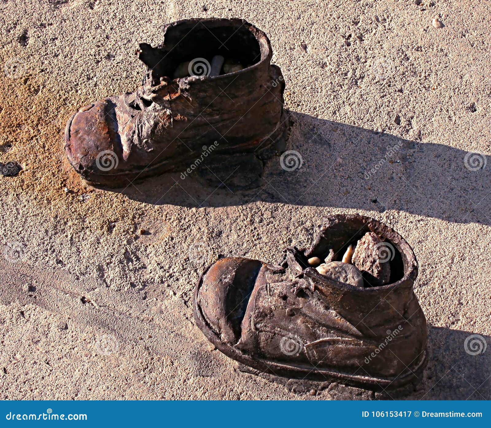 Children Shoes on the Danube Bank, Iron Shoes Memorial To Jewish ...