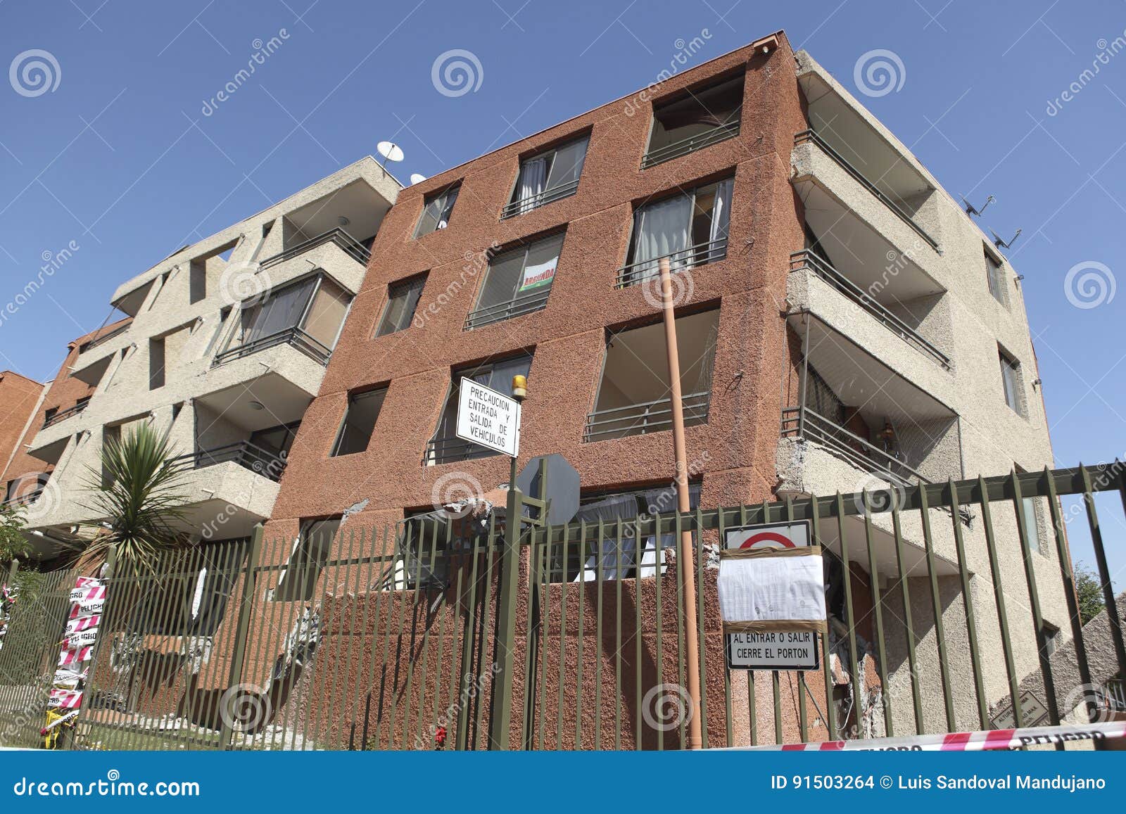 chile earthquake damage