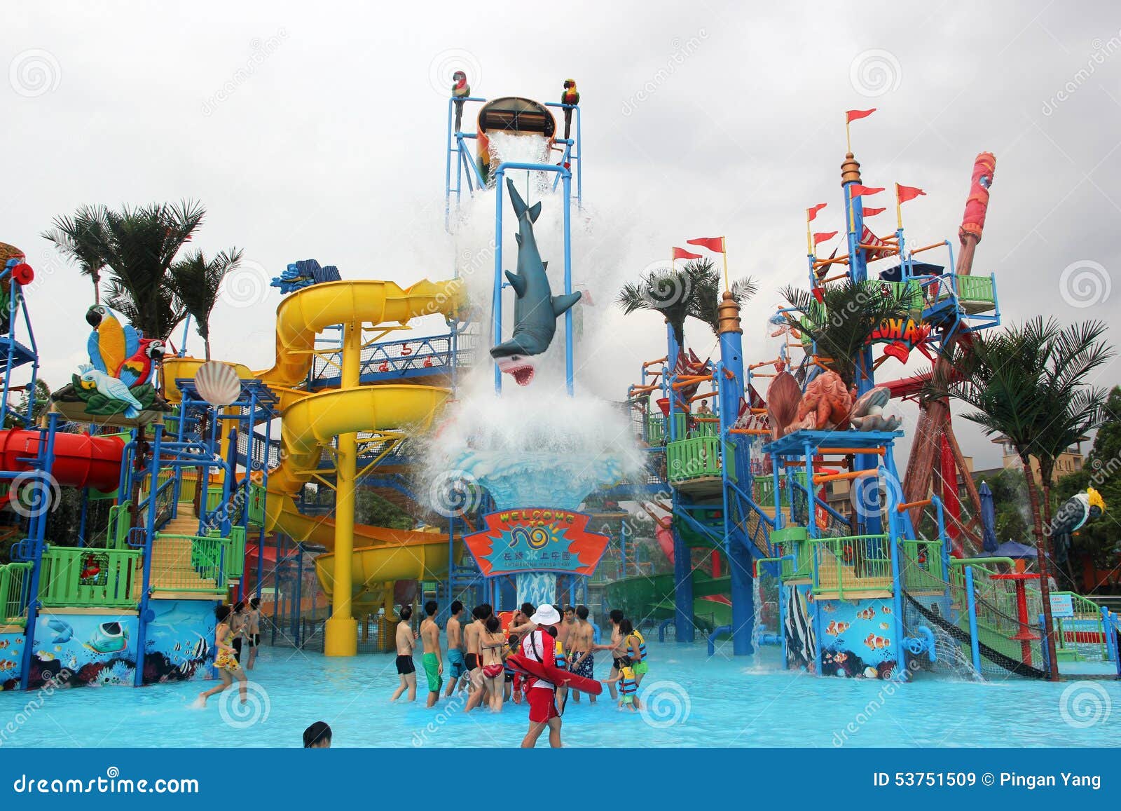 Chimelong Water Park in GUANGZHOU. Chimelong Water Park is Asia s largest, Water recreation equipment in the world most advanced Water Park